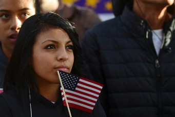 Latino immigration supporters launch a voter registration campaign, Boulder, Oct. 28, 2015. Evan Semon/Reuters