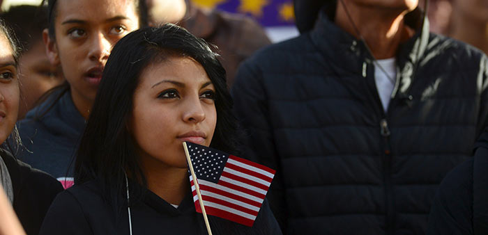 Latino immigration supporters launch a voter registration campaign, Boulder, Oct. 28, 2015. Evan Semon/Reuters