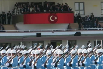 Turkish Republic Day parade, 2012, Ankara. Wikicommons