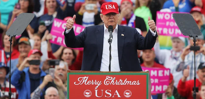Donald Trump speaks in Ladd-Peebles Stadium during “Thank You” tour, Mobile, Dec. 17, 2016. Dan Anderson/ZUMA Wire