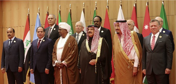 Leaders pose for group photo at Arab League summit, Dead Sea, Jordan, March 29, 2017. Raad Adayleh/ Associated Press