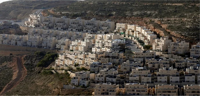 Jewish settlement near West Bank city of Ramallah, Givat Zeev, February 7, 2017. Ammar Awad/Reuters